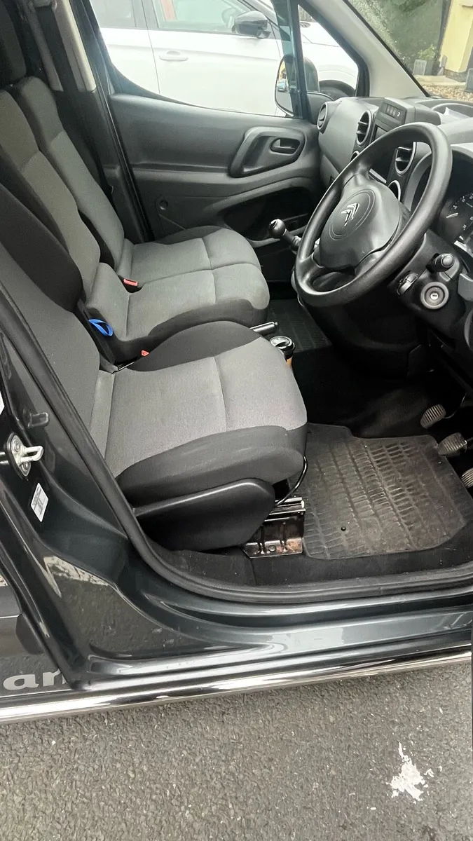 2017 Citroen berlingo van - Image 3