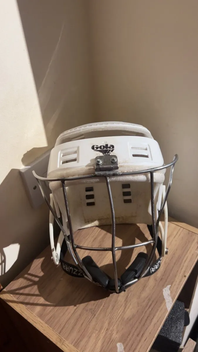 Cooper hurling helmet - Image 1