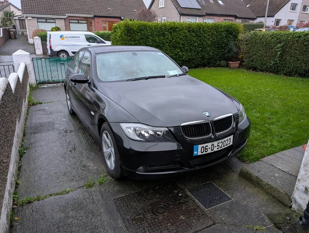 BMW 3-Series 2006 - Image 1