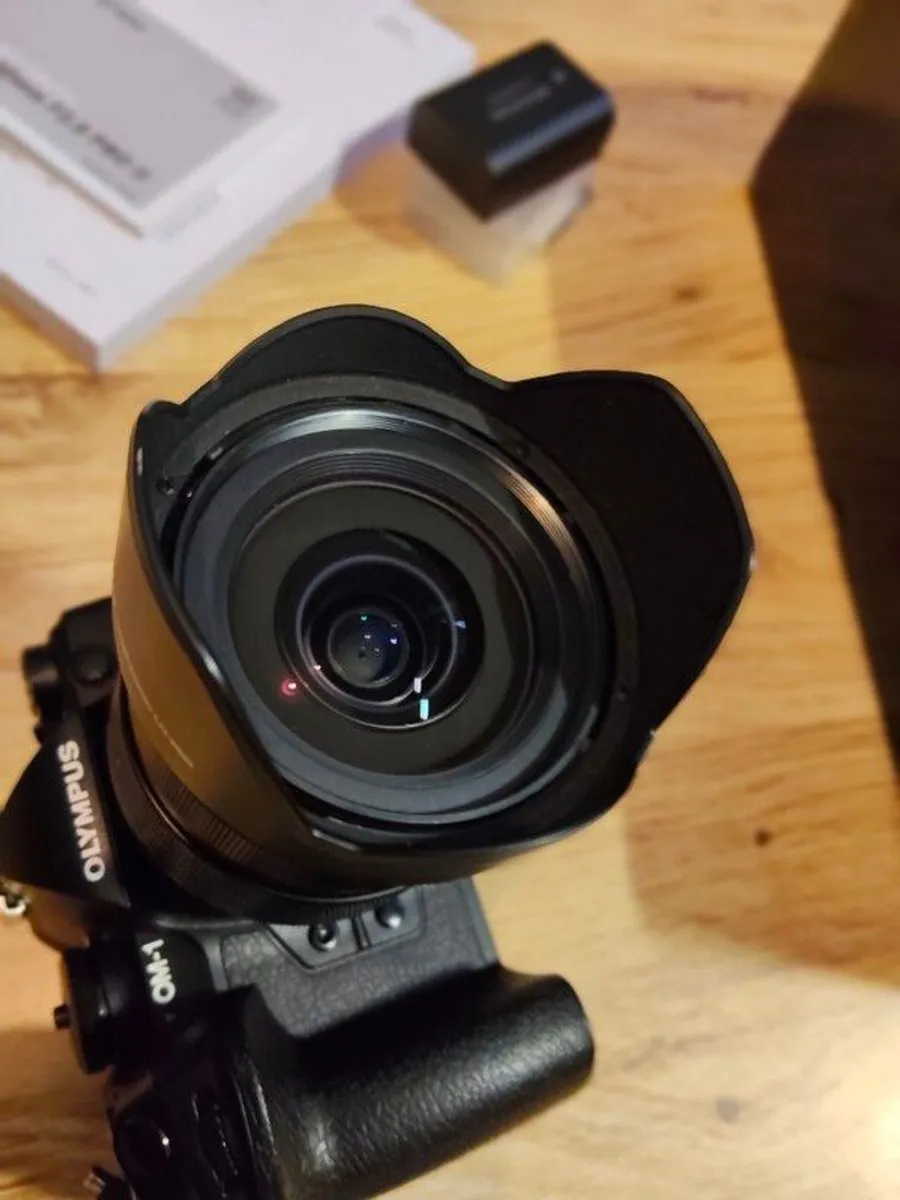 Olympus Om-1 Mk1 With 12-40mm 2.8 Proii - Image 4