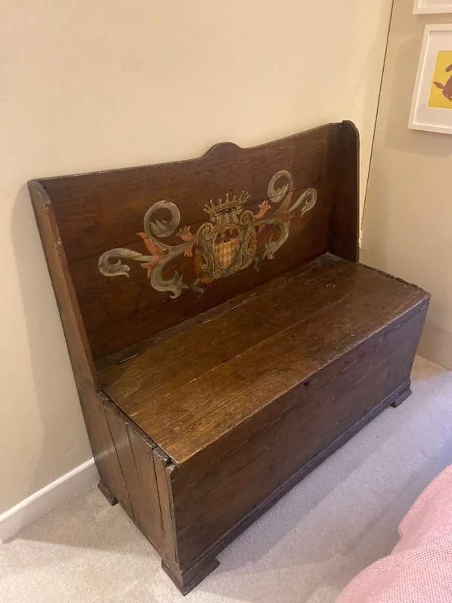 Antique Italian Wooden Storage Bench - Image 2