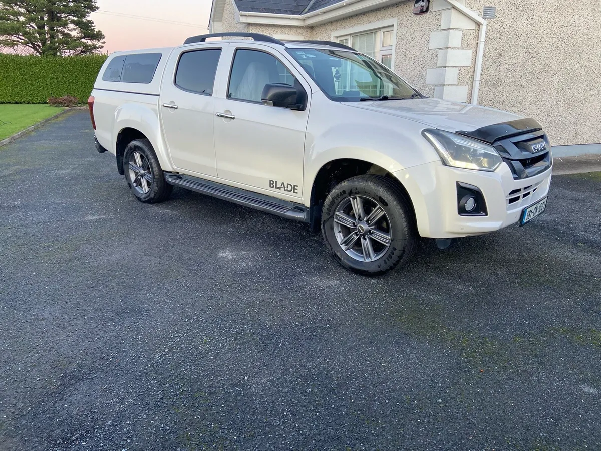 Isuzu D max blade - Image 2