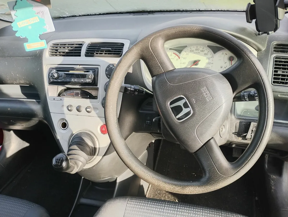 Honda Civic 2003 - Image 1