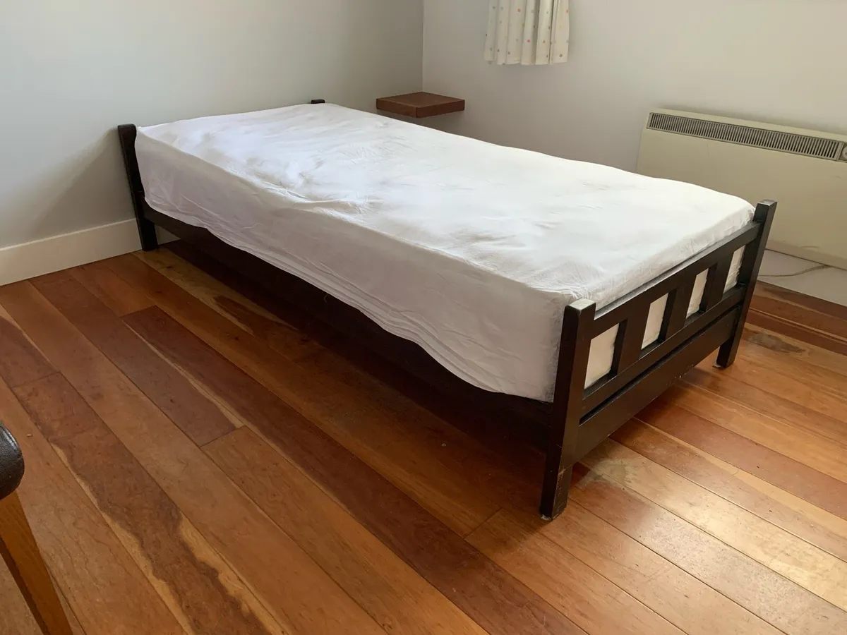 Single bed