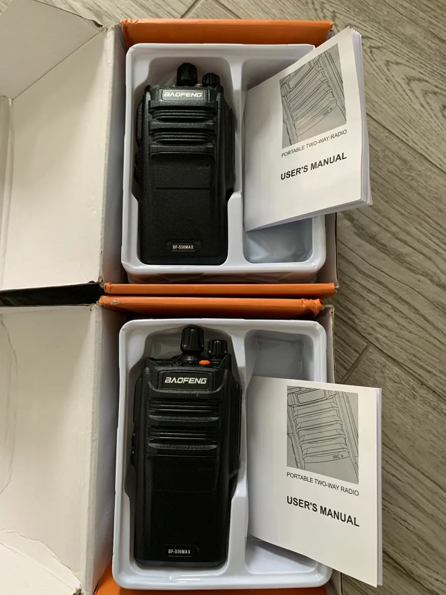 Walkie Talkie S56 two way radios Waterproof - Image 3