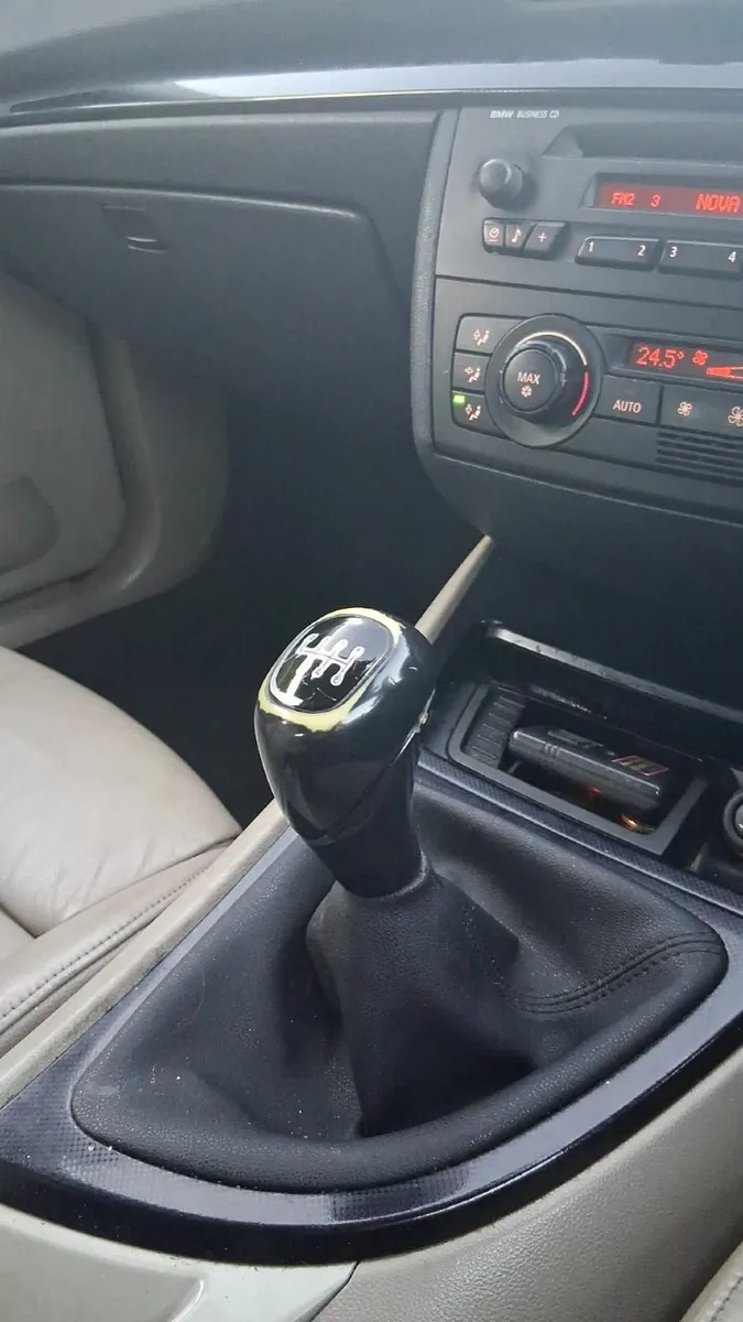 BMW 1-Series 2005 - Image 4