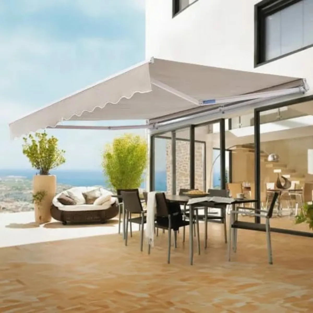 Manual Retractable Awning, 8 x 7 ft Outdoor Patio - Image 4