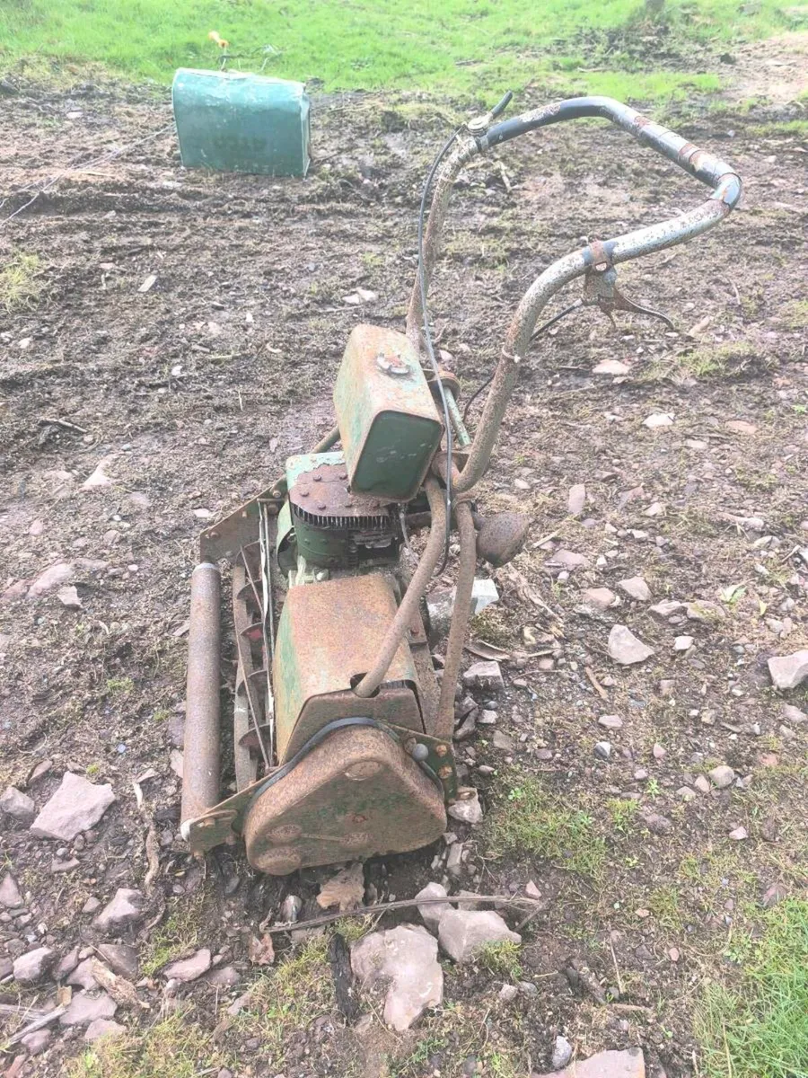 Atco vintage lawn mower - Image 1