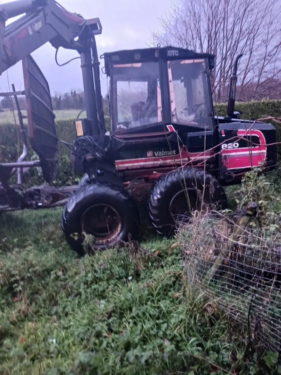 Valmet 820 - Image 1