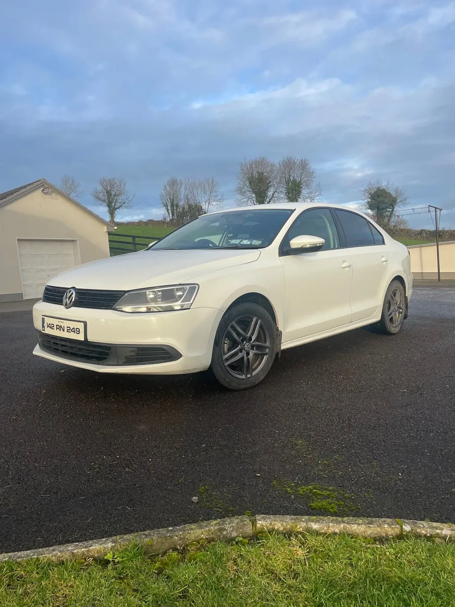Volkswagen Jetta 142 - Image 3