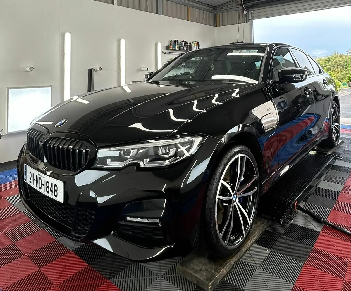 BMW 330E M SPORT PRO PACK 292bhp Auto - Image 1