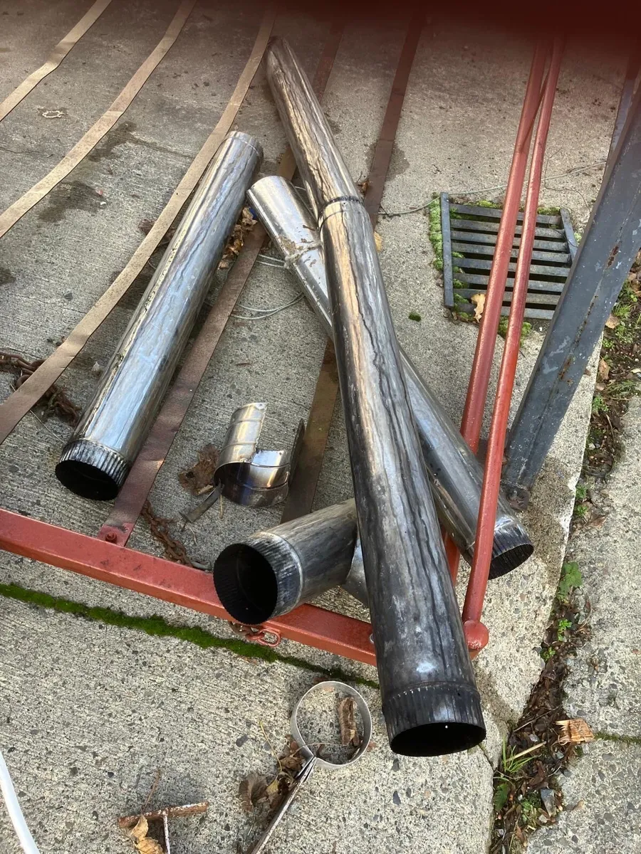 Oil burner, boiler, recirculating pump & radiators - Image 2