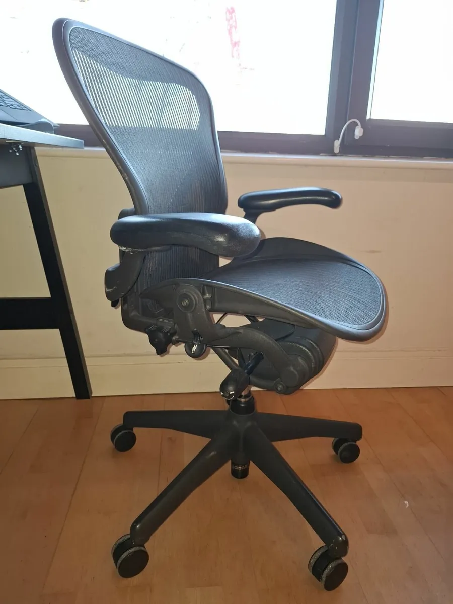 Herman Miller Aeron Office Chair - Image 1