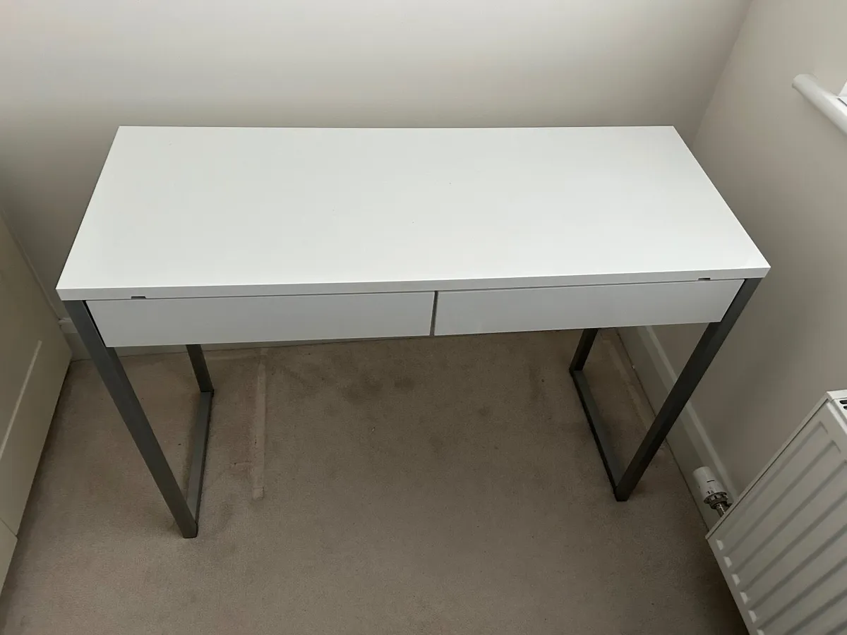 White Desk with two drawers - Image 2