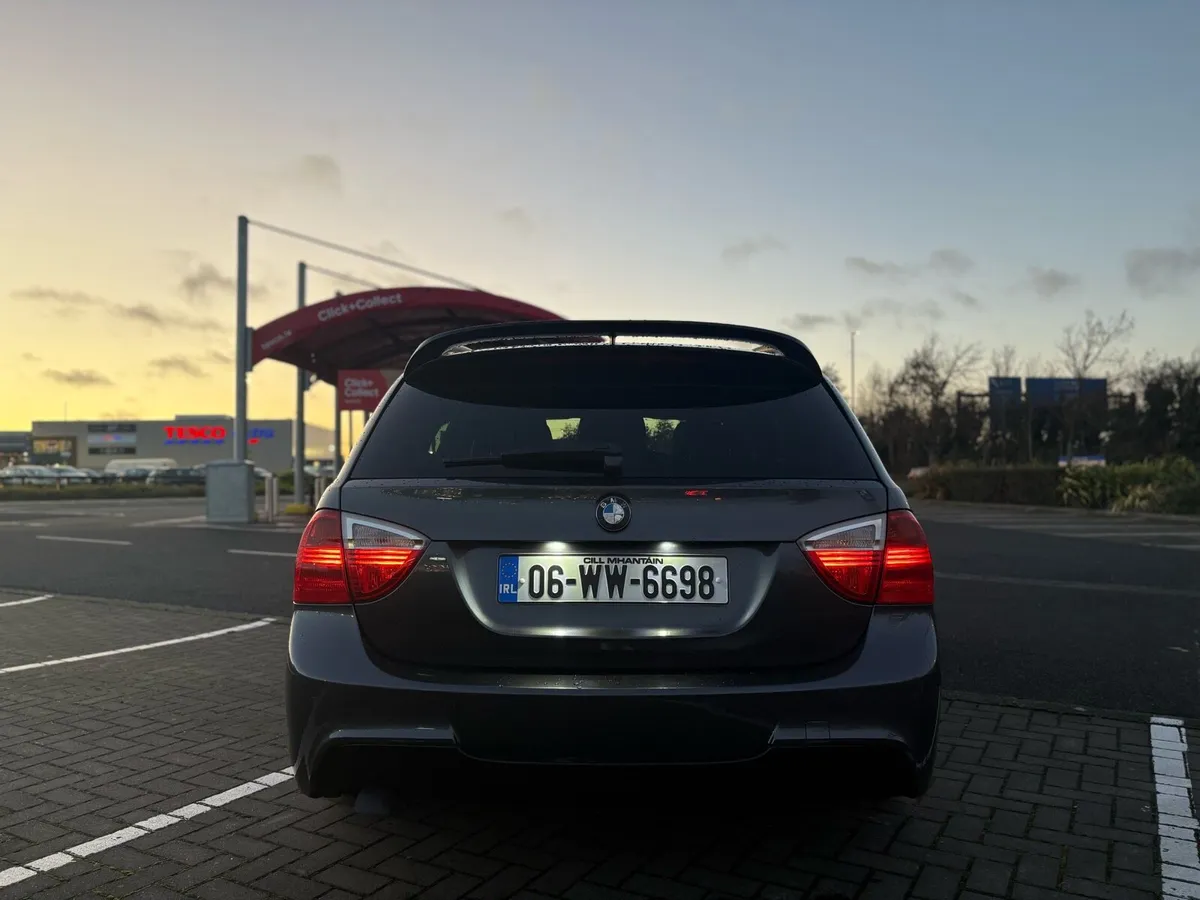 BMW 320D MSPORT TOURING AUTO - Image 4
