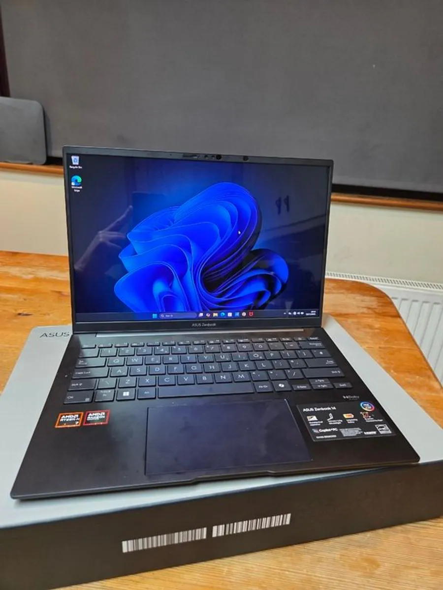 New Asus zenbook 14 Oled. Ryzen AI 7, 16 GB RAM, 1 TB SSD - Image 3