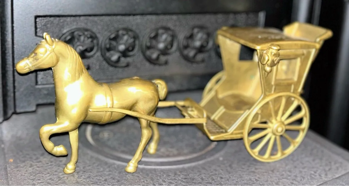 Brass horse and carriage - Image 3