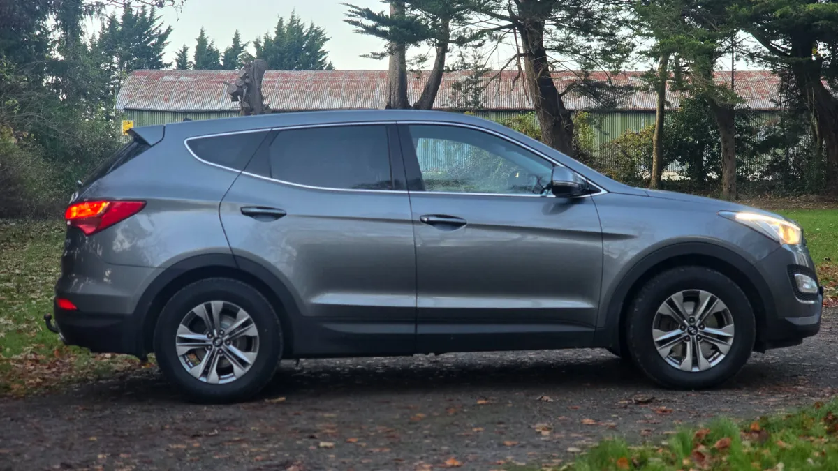 2015 Hyundai SantaFe 2.2Crdi Comfort - Image 3