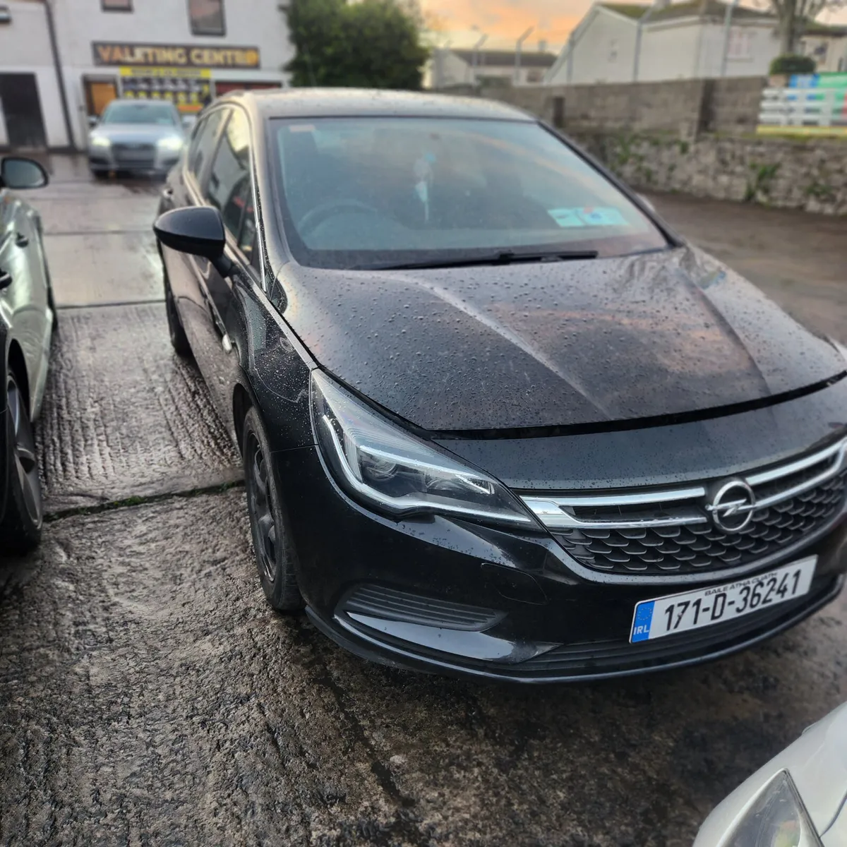 2017 opel astra automatic 1.6diesel - Image 4