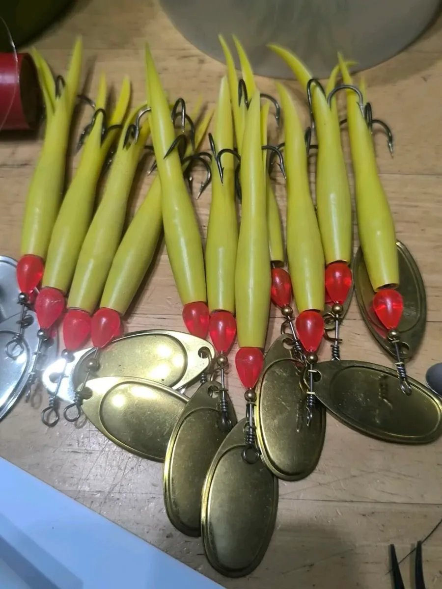 Flying Cs various sizes and colours/weights NOS - Image 4