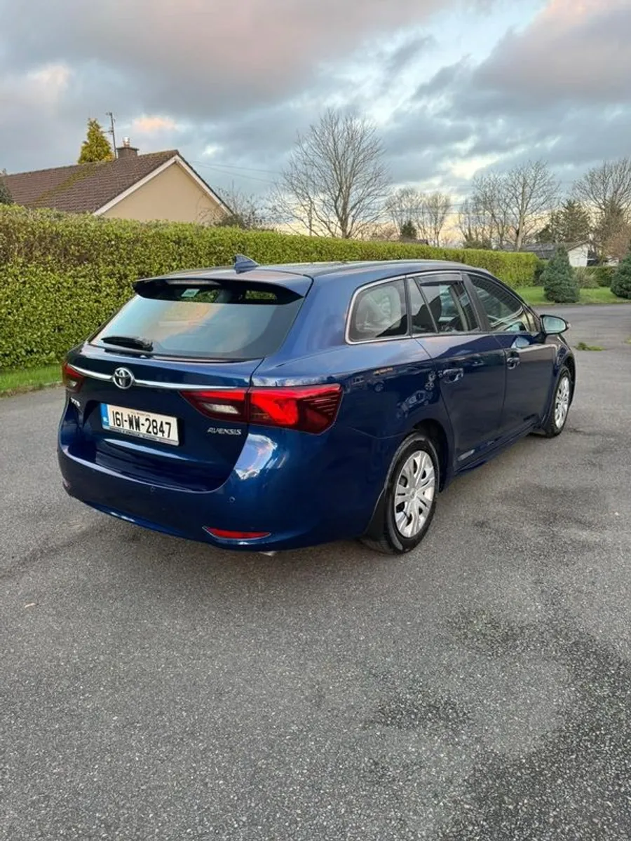 2016 Toyota Avensis - Image 4