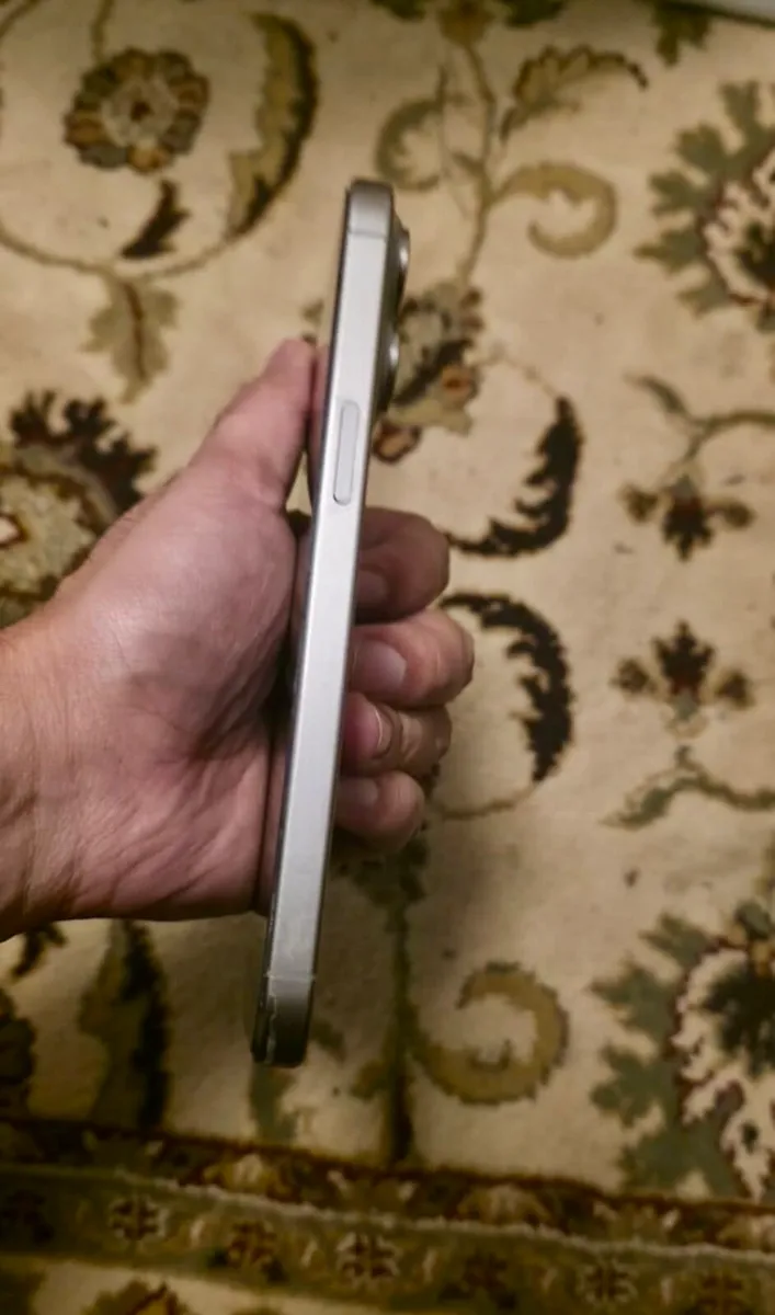 Iphone 15 Pro Max - Image 2