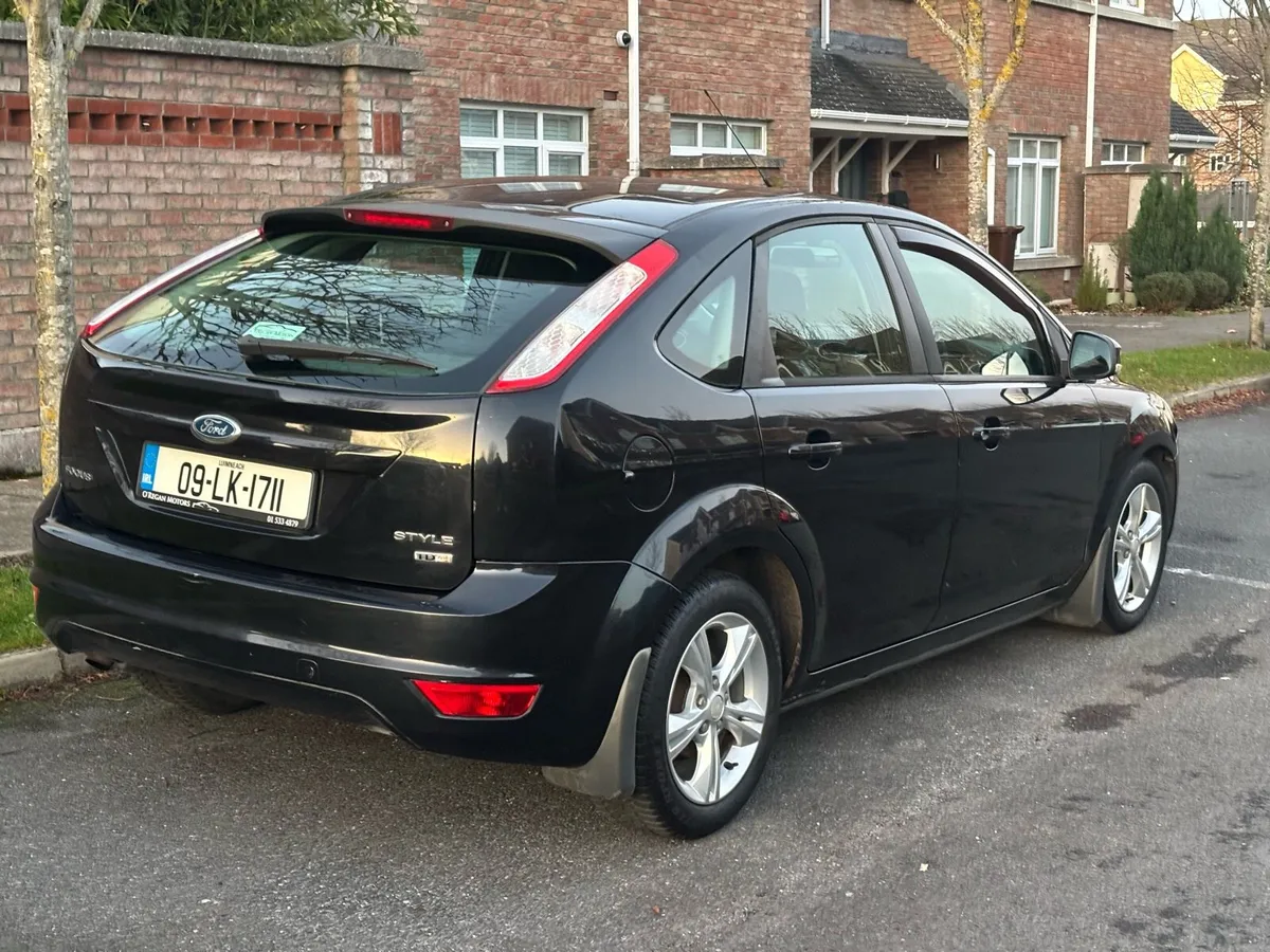 Ford Focus Style 1.6 Diesel 5dr - Image 4
