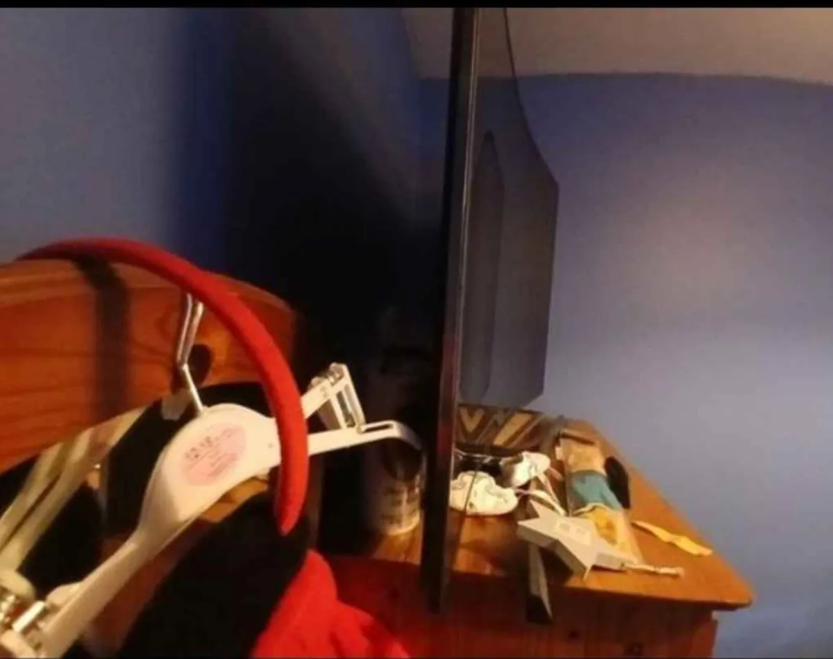 Samsung 48 curved smart tv - Image 1