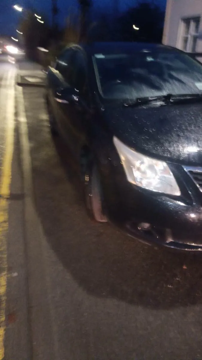 Toyota Avensis - Image 2