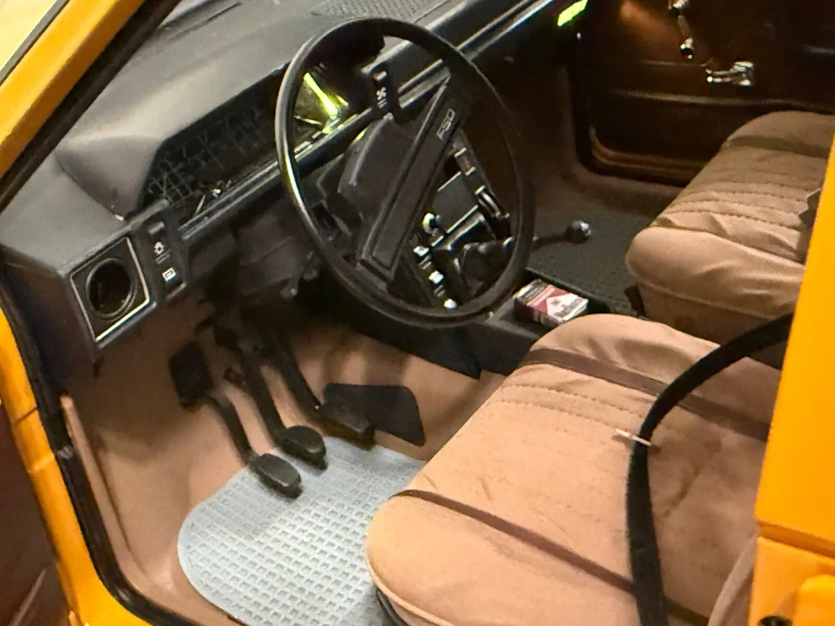 Polonez 1/8 car deagostini full light working - Image 2