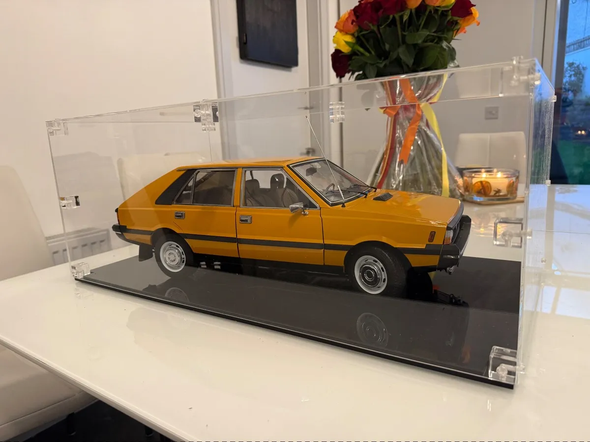 Polonez 1/8 car deagostini full light working - Image 4