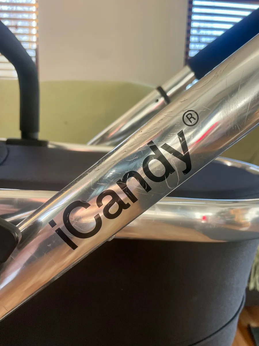 iCandy PEACH Pram Seat & Cradle - Image 2