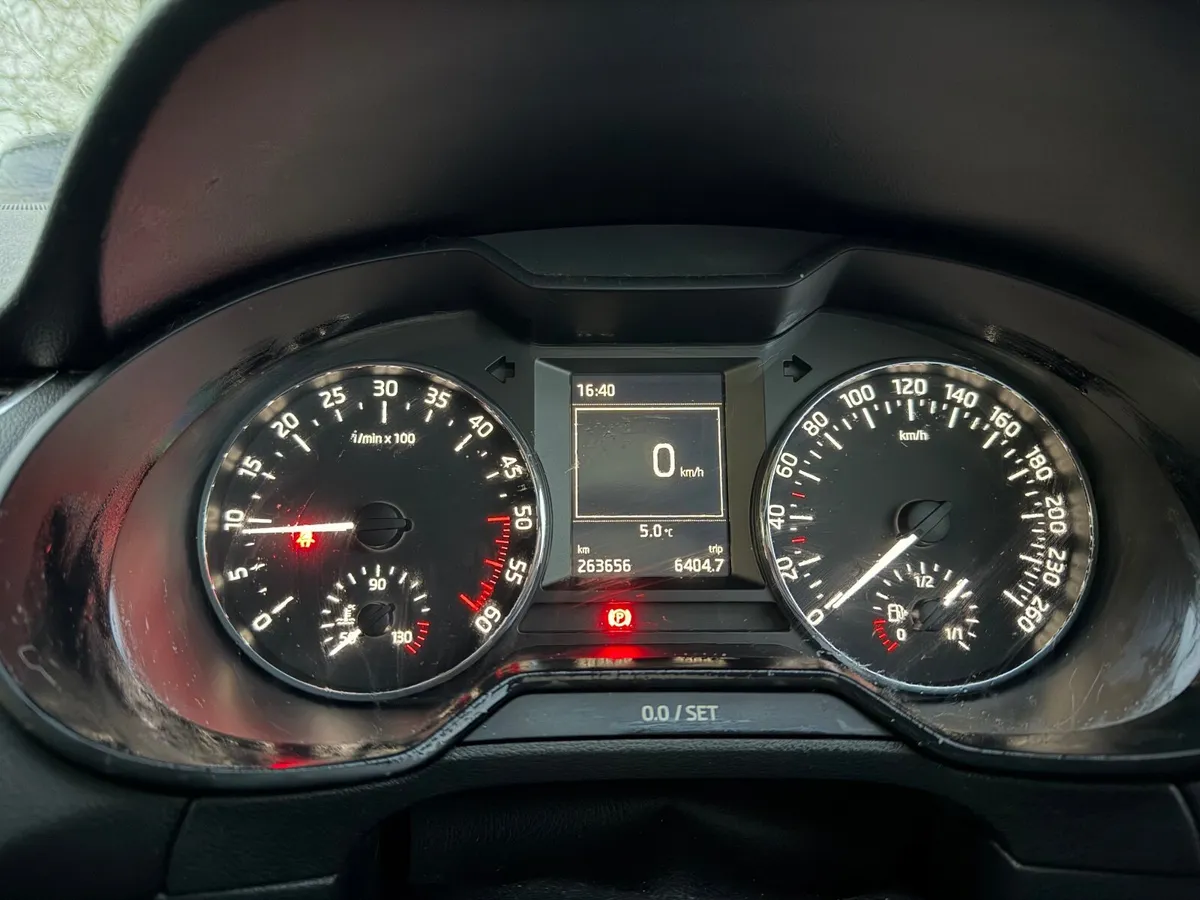 Skoda Octavia 2014 - Image 1