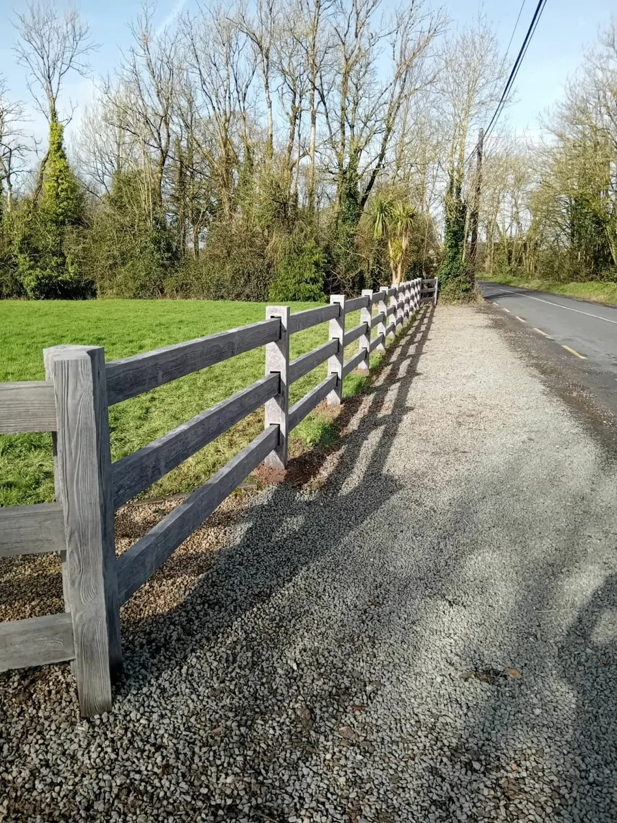 Concrete fencing - Image 2