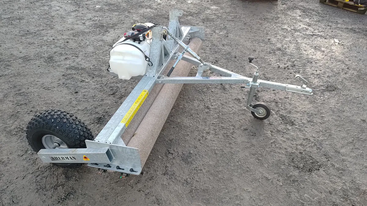 WEED LICKER SHERMAN DOULE ROLLER - Image 1