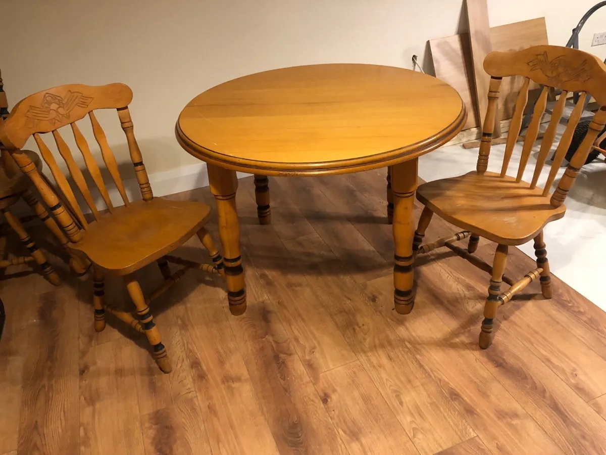 Kitchen table - Image 2