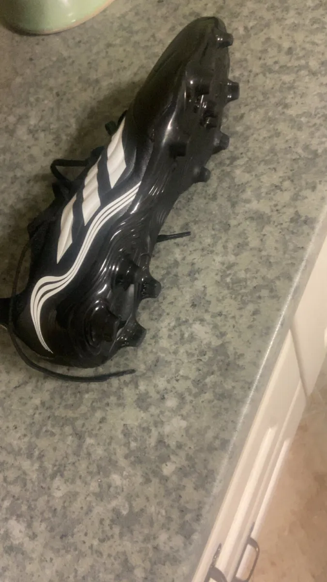 Adidas copa sense 3Fg football boots - Image 1