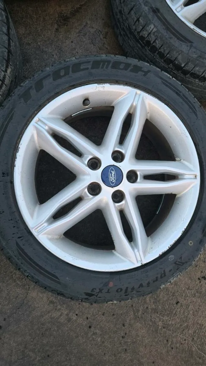 Ford Focus R17 Alloys - Image 1