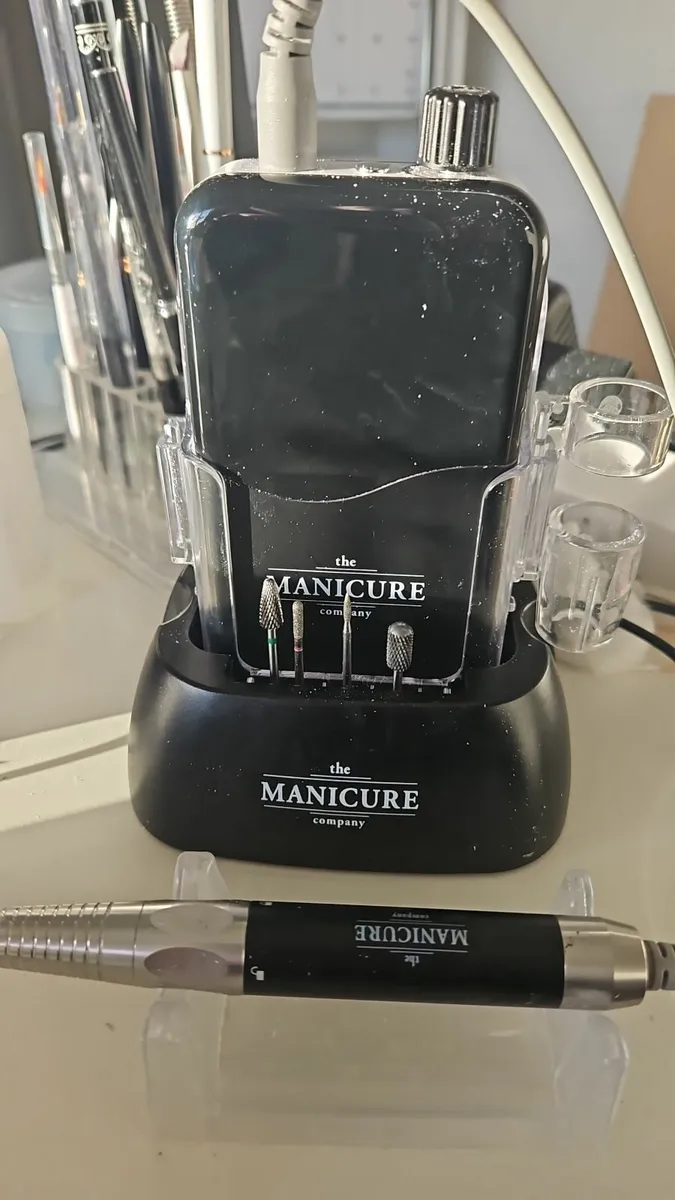 E -FILE MANACURE COMPANY - Image 2