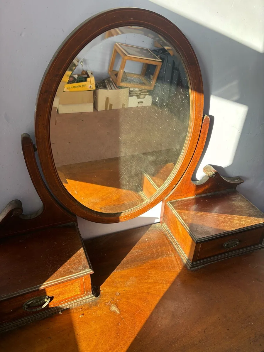 Victorian/ turn of the century dressing table - Image 2