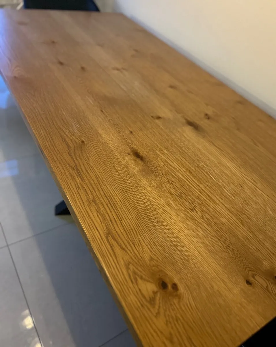 Dining table - Image 4