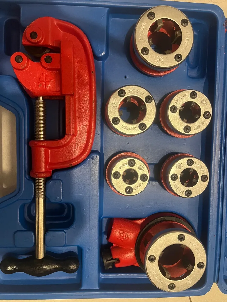 Pipe threading kit - Image 3