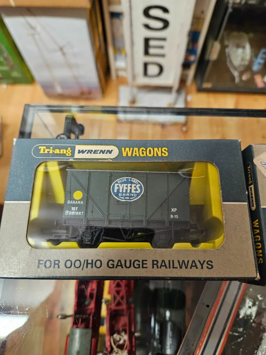 Hornby Wrenn Fyffes Wagon - Image 1
