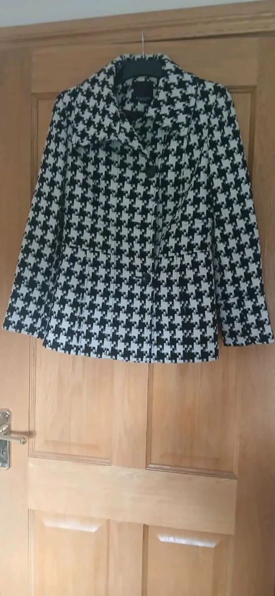 Ladies Coat - Image 2