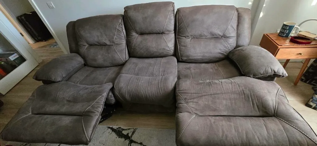 3 & 2 Seater Nashville Gray Manual Reclining Sofas - Image 4