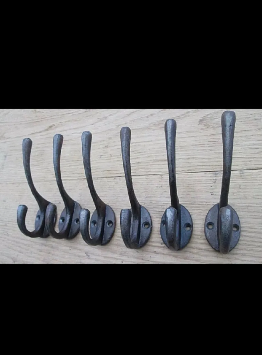 6 x NEW Cast Iron Coat Hooks Retro Style - Image 2