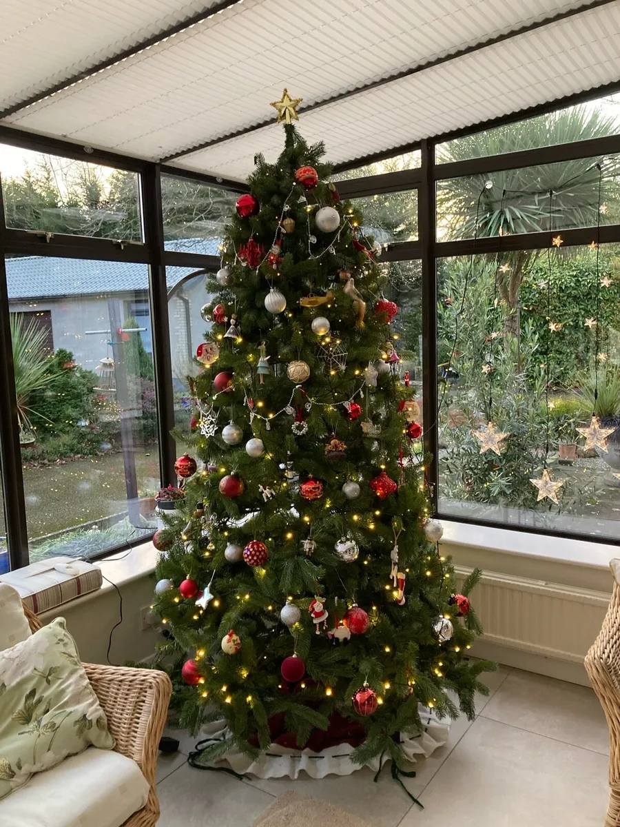 Christmas tree - Image 1