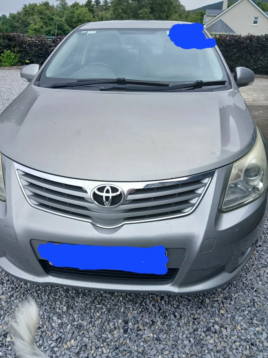 Toyota Avensis 2010 - Image 4