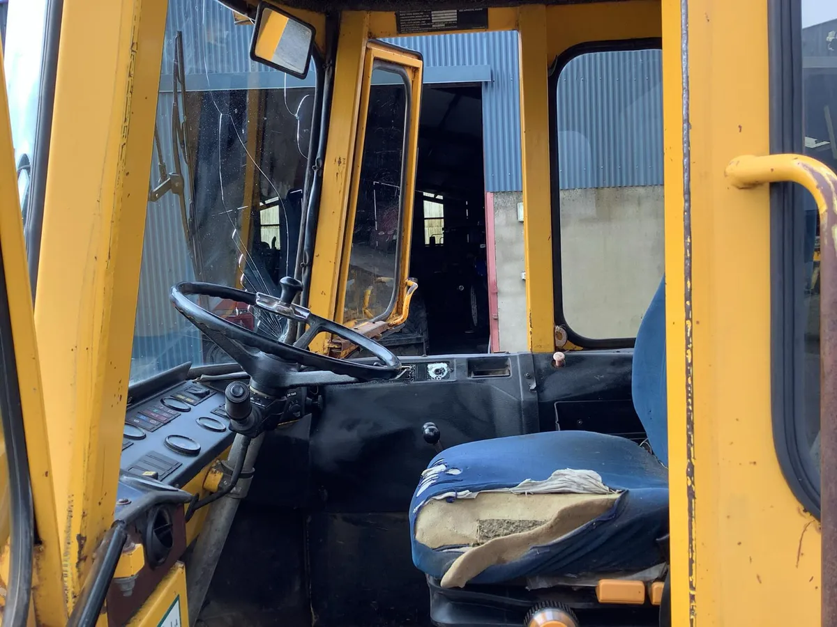 1992 Volvo BM L30 - Image 4