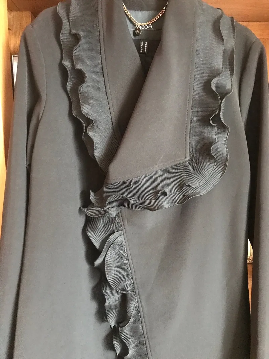 NISSA  cardigan - Image 1